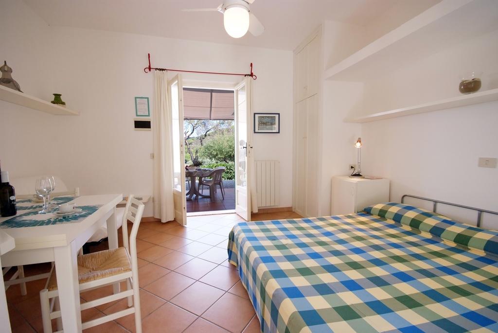 Casa Vacanze Dino Apartment Capoliveri  Exterior photo